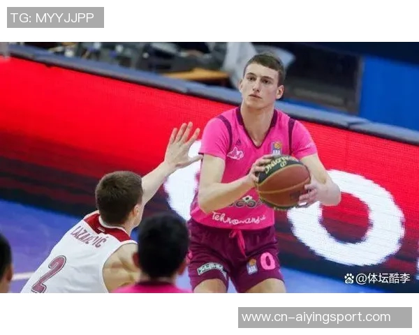 约维奇半场表现惊艳15分钟内斩获11分3板3助助球队领先