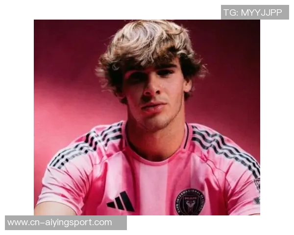 迈阿密外租中场克雷马斯基荣膺美国年度最佳年轻球员称号