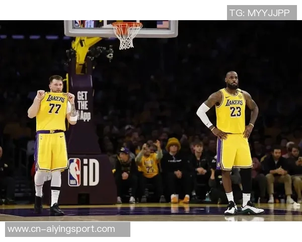 近十年NBA揭幕战回顾老詹球队频繁亮相两场加时大战引人瞩目